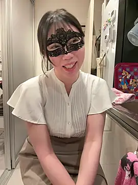 Snapshot of hiyori_hiyochan chatting on 13, 7, 2026 hiyori hiyochan online show from 13, 7, 2026