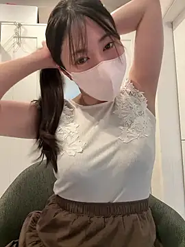 Snapshot of hiyori_hiyochan chatting on 25, 7, 2026 hiyori hiyochan online show from 25, 7, 2026