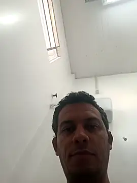 Snapshot of alberto_marques chatting on 7, 7, 2026 alberto marques online show from 7, 7, 2026