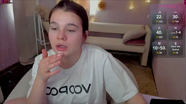 Snapshot of Kacey_Love chatting on 3, 5, 2026 Kacey Love online show from 3, 5, 2026
