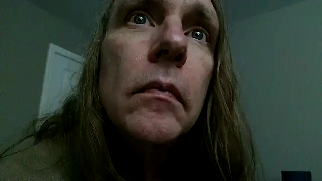 Snapshot of Magnus_Luv chatting on 27, 5, 2026 Magnus Luv online show from 27, 5, 2026