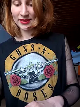 Snapshot of Julialexxxx chatting on 8, 4, 2026 Julialexxxx online show from 8, 4, 2026