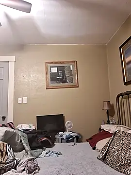 Mijaaaa12121 online show from 13, 4, 2026