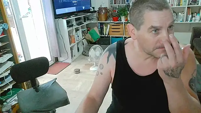 teddythebeer86 online show from 2, 7, 2026