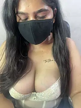 sarasofiaa  online show from 20, 5, 2026