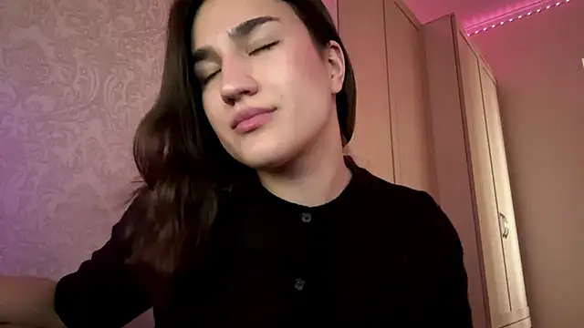 Snapshot of Mary_Nitherson chatting on 13, 4, 2026 Mary Nitherson online show from 13, 4, 2026