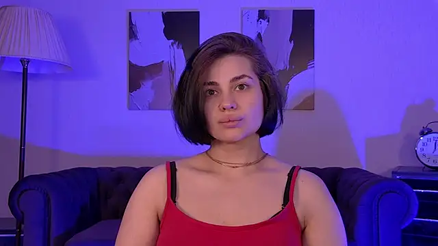AdrianaToress online show from 4, 5, 2026