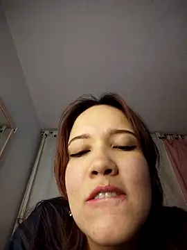 Snapshot of AdrianaFrank chatting on 29, 5, 2026 AdrianaFrank online show from 29, 5, 2026