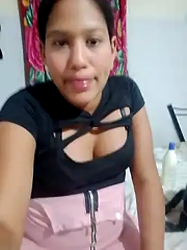 Snapshot of Cherry_0507 chatting on 14, 5, 2026 Cherry 0507 online show from 14, 5, 2026