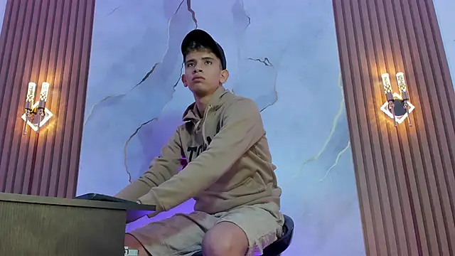 Ethanhot os online show from 10, 4, 2026