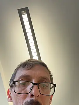 DandlingSidebar online show from 9, 6, 2026