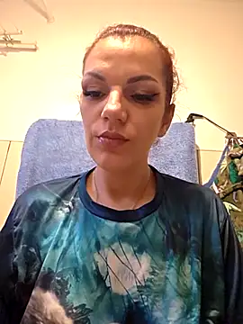 SweetMomy  online show from 20, 4, 2026