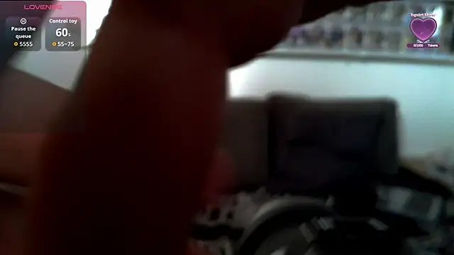 power couple online show from 12, 4, 2026