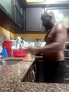 Salchichon18 online show from 11, 4, 2026