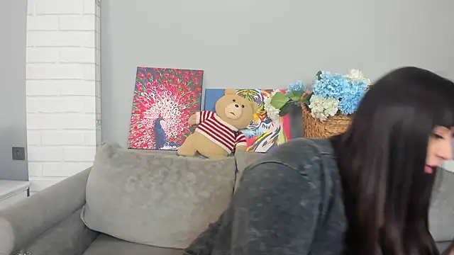 HabbiLove online show from 10, 4, 2026