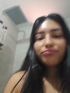 Snapshot of VioletRousee chatting on 21, 6, 2026 VioletRousee online show from 21, 6, 2026