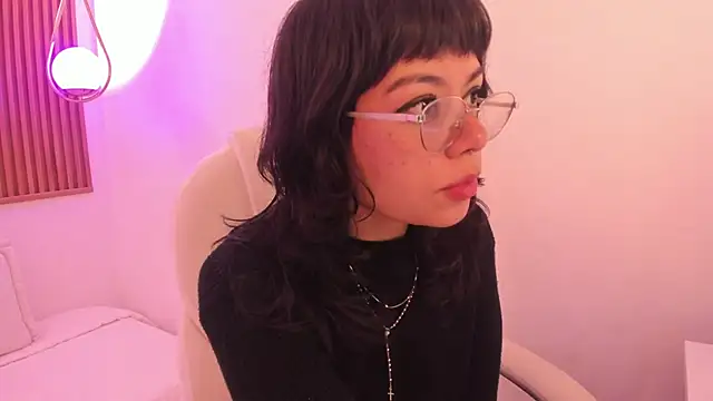 Snapshot of ghostmila chatting on 11, 4, 2026 ghostmila online show from 11, 4, 2026