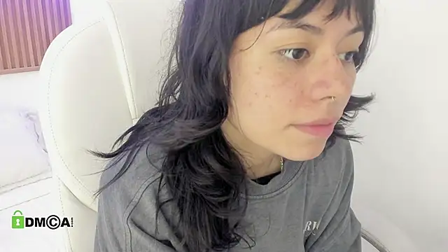 Snapshot of ghostmila chatting on 11, 5, 2026 ghostmila online show from 11, 5, 2026