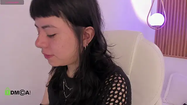 Snapshot of ghostmila chatting on 30, 5, 2026 ghostmila online show from 30, 5, 2026