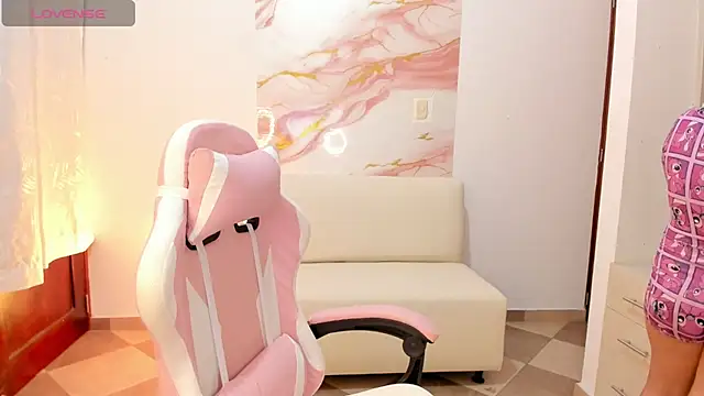 Snapshot of melodysquirt chatting on 24, 7, 2026 melodysquirt online show from 24, 7, 2026