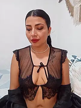 Snapshot of Antonella-corruso chatting on 23, 5, 2026 Antonella-corruso online show from 23, 5, 2026