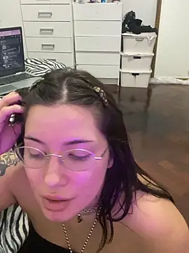 cherryxxox online show from 21, 4, 2026