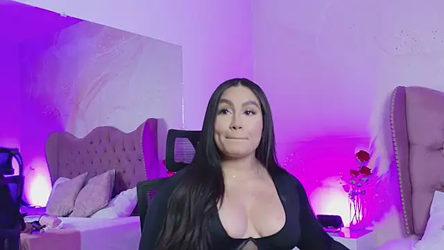 AshleyFerreer online show from 8, 6, 2026