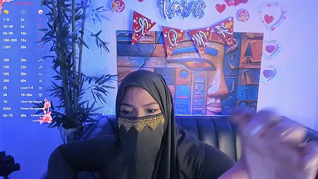 Snapshot of nayla_sahar chatting on 10, 4, 2026 nayla sahar online show from 10, 4, 2026