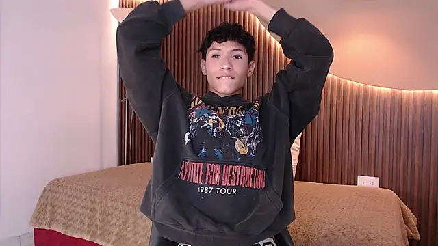 Velvet An online show from 11, 4, 2026