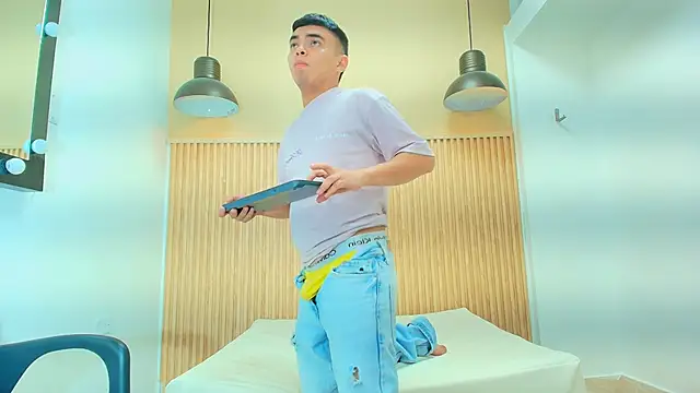 THIAM KELLER1 online show from 8, 4, 2026