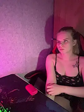 VioletEcho online show from 10, 4, 2026