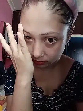 Snapshot of Hot_Soniya_08 chatting on 4, 6, 2026 Hot Soniya 08 online show from 4, 6, 2026