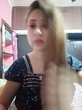 Snapshot of Hot_Soniya_08 chatting on 17, 7, 2026 Hot Soniya 08 online show from 17, 7, 2026