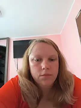 Snapshot of wildaurax chatting on 28, 5, 2026 wildaurax online show from 28, 5, 2026