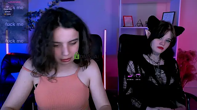 Snapshot of mia_mooon_ chatting on 1, 6, 2026 mia mooon online show from 1, 6, 2026