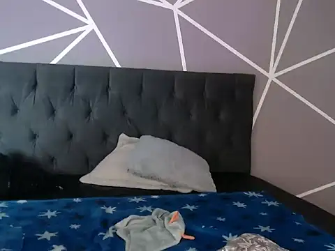 Violett1126 online show from 13, 4, 2026