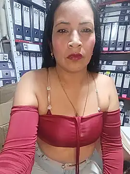 Snapshot of ZOE-WILDER_ chatting on 1, 6, 2026 ZOE-WILDER online show from 1, 6, 2026