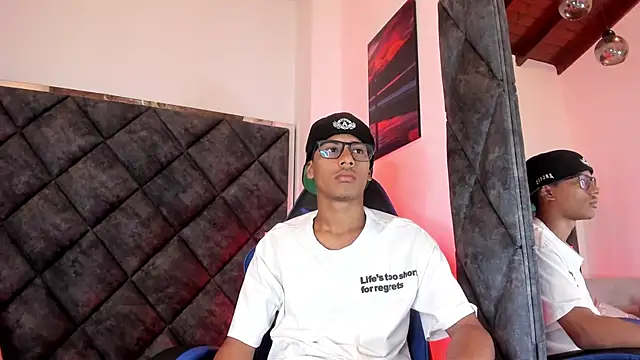 LiamKron online show from 12, 7, 2026