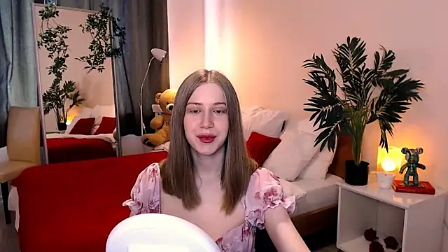 cheeky chick online show from 31, 5, 2026