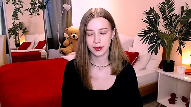 Snapshot of cheeky_chick chatting on 2, 7, 2026 cheeky chick online show from 2, 7, 2026