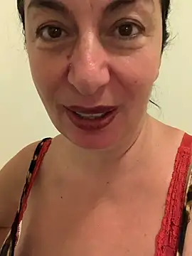 Snapshot of Lizzaa80 chatting on 11, 7, 2026 Lizzaa80 online show from 11, 7, 2026