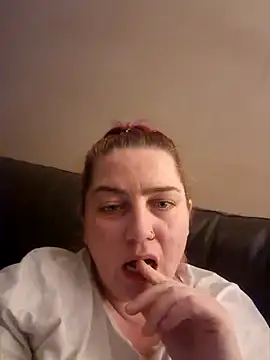 suzy86 online show from 23, 4, 2026