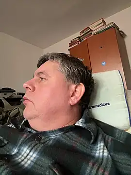 Snapshot of Liebhaber44 chatting on 9, 4, 2026 Liebhaber44 online show from 9, 4, 2026