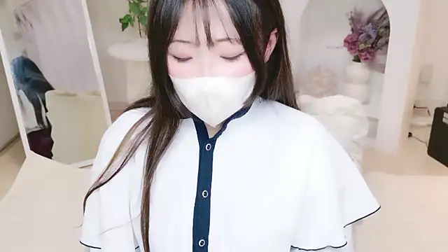 Satomi nn online show from 5, 6, 2026