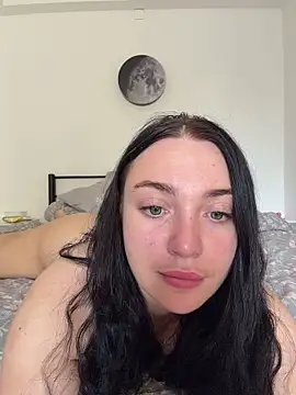 Snapshot of LucyHotty_ chatting on 22, 6, 2026 LucyHotty online show from 22, 6, 2026