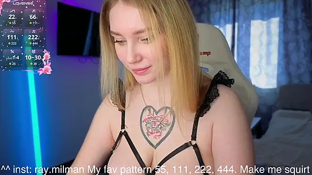 AliceMilr online show from 10, 4, 2026