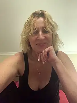 Beautiful Princess Diana online show from 16, 4, 2026