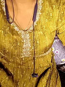 SEXY NOOR01 online show from 11, 4, 2026