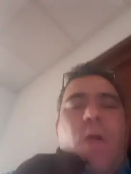 Ismael993A online show from 19, 4, 2026