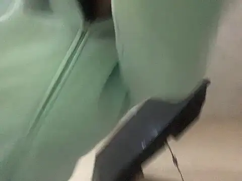 SolMlrena online show from 17, 4, 2026